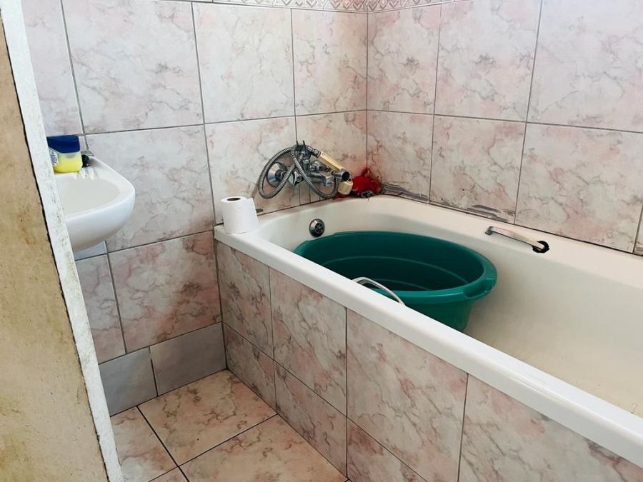 2 Bedroom Property for Sale in Mdantsane Eastern Cape